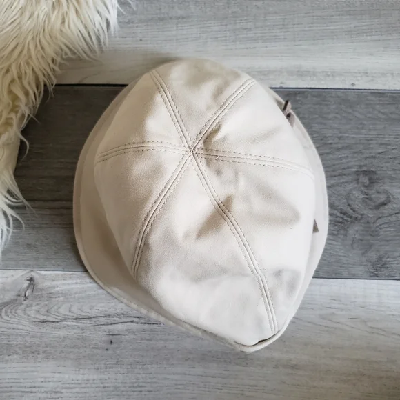 BURBERRY - hat - Picture 9 of 16